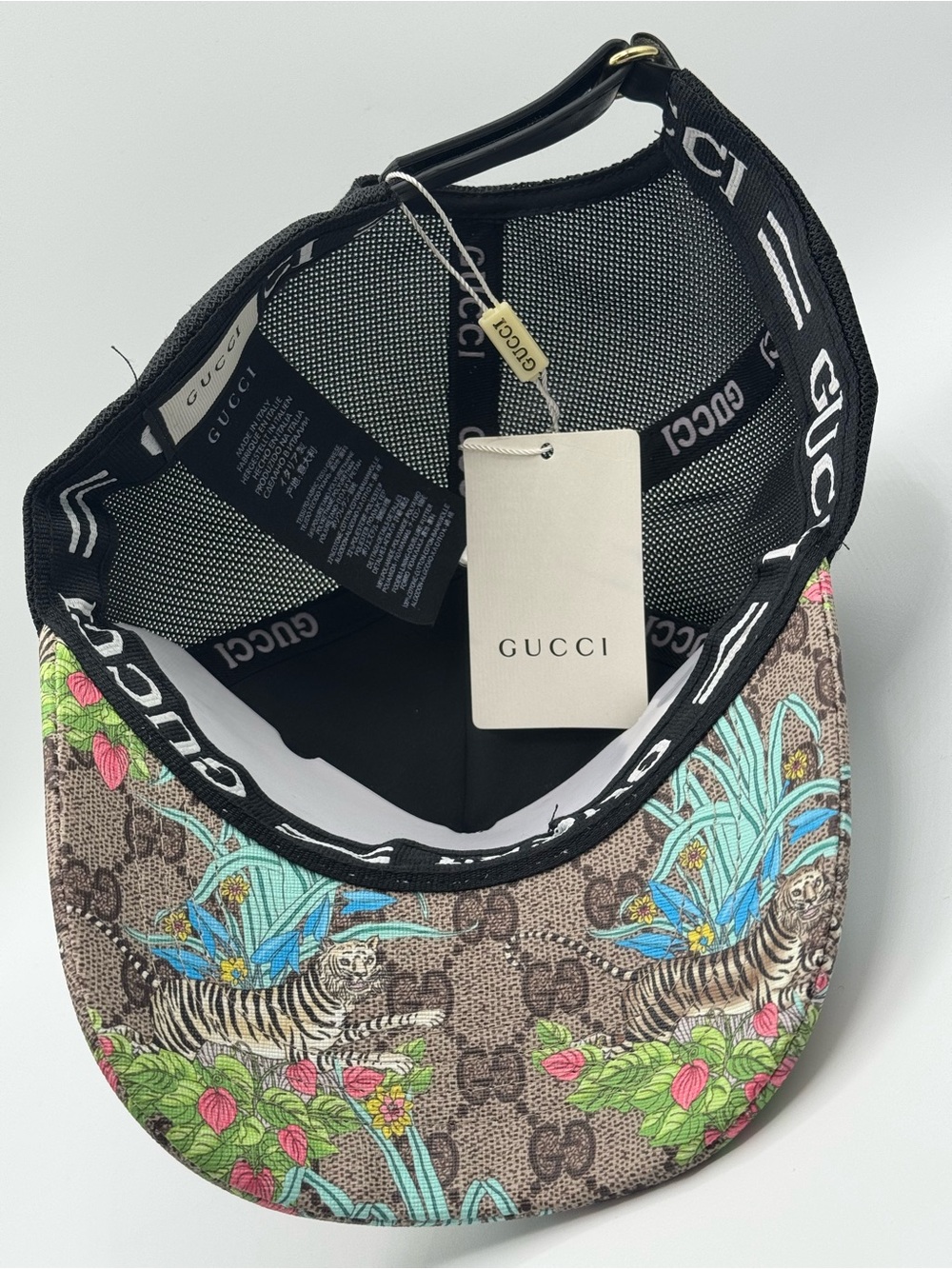 Gucci Cap - Picture 6 of 6